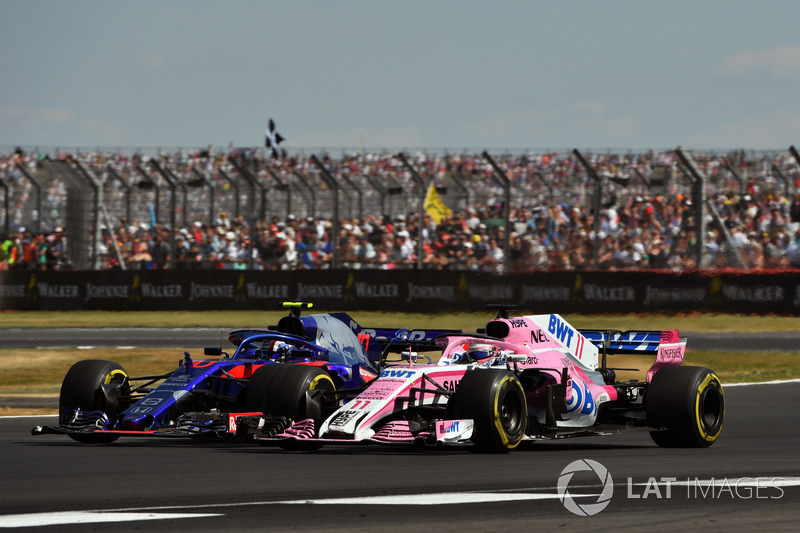 Perez klaagt over de inhaalactie van Gasly voor het laatste punt