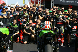 Race winner Tom Sykes, Kawasaki Racing, second place Jonathan Rea, Kawasaki Racing
