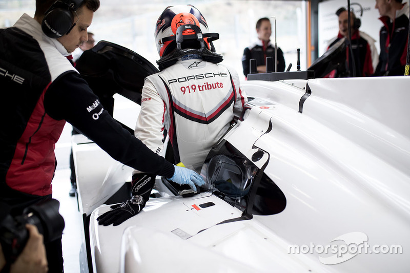 Porsche 919 Hybrid Evo, Porsche Team: Тімо Бернхард
