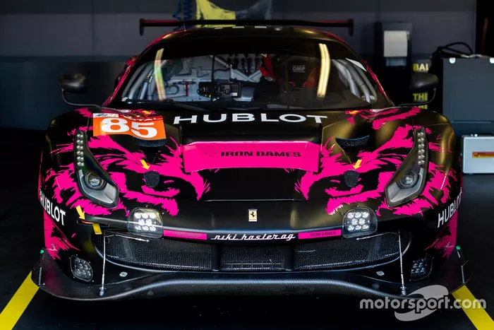 #85 Iron Lynx - Ferrari 488 GTE Evo: Manuela Gostner, Rahel Frey, Michelle Gatting