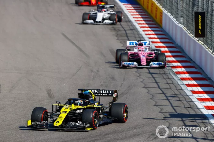 Daniel Ricciardo, Renault F1 Team R.S.20, Sergio Pérez, Racing Point RP20, Pierre Gasly, AlphaTauri AT01