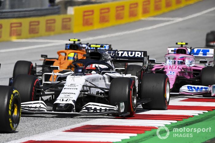 Pierre Gasly, AlphaTauri AT01, Lando Norris, McLaren MCL35 y Lance Stroll, Racing Point RP20