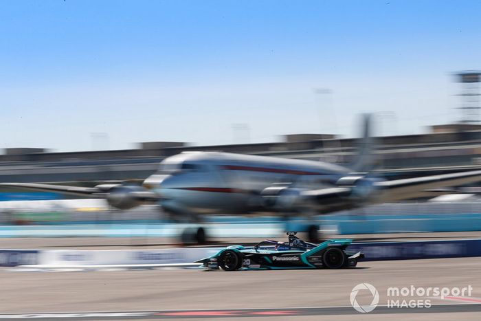 Mitch Evans, Jaguar Racing, Jaguar I-Type 4