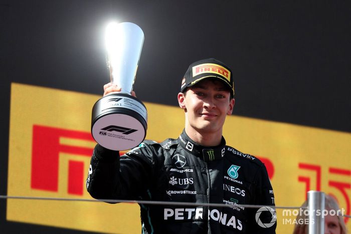 Podio: tercer lugar George Russell, Mercedes-AMG