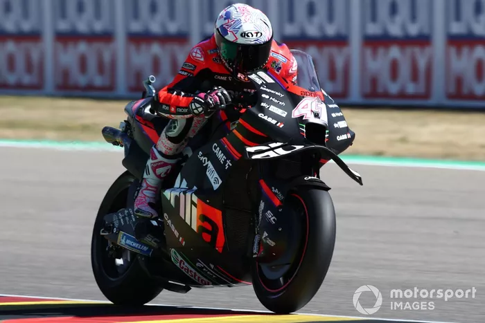 Aleix Espargaró, Aprilia Racing Team