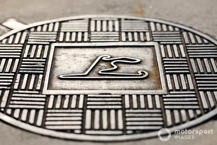 Tapa de alcantarilla del circuito de Shanghai