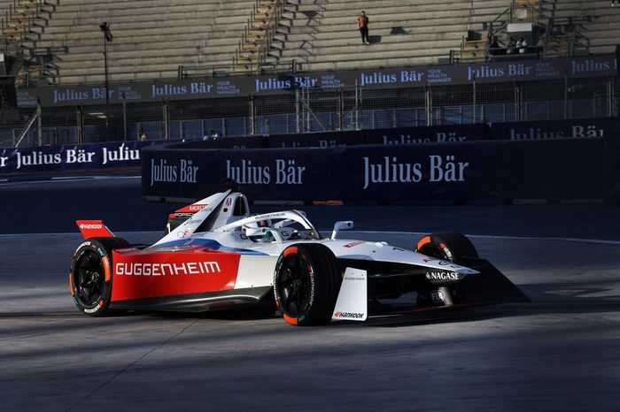 Jake Dennis, Andretti Autosport, Porsche 99X Electric Gen3