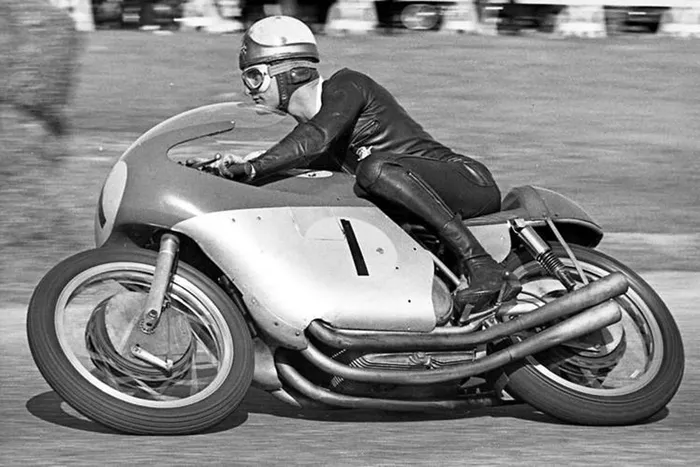 Mike Hailwood, MV Agusta