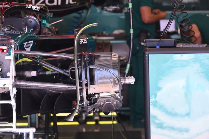 Aston Martin AMR23 detalles técnicos