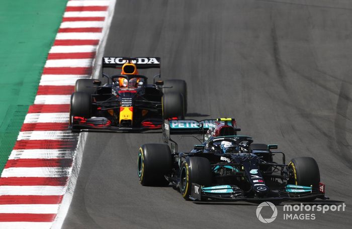 Valtteri Bottas, Mercedes W12, Max Verstappen, Red Bull Racing RB16B
