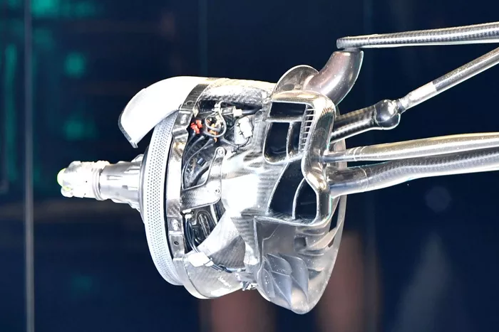 Detalle de la sobreexposición del FBD del Mercedes W12
