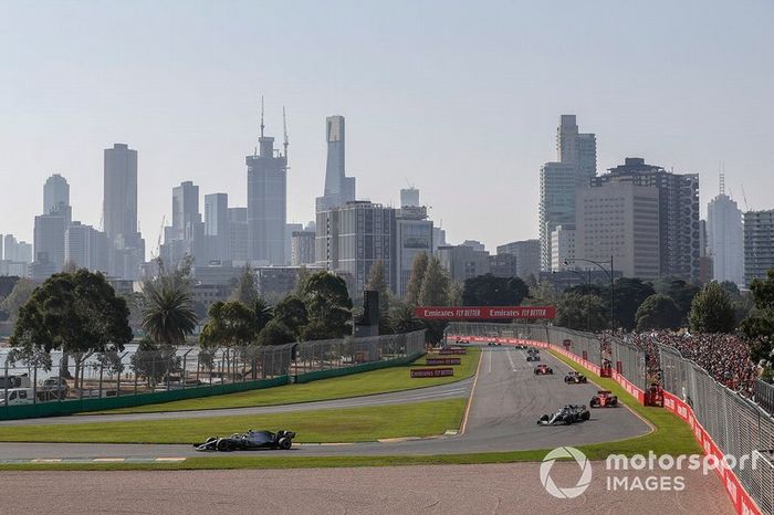 Valtteri Bottas, Mercedes AMG W10, Lewis Hamilton, Mercedes AMG F1 W10, Sebastian Vettel, Ferrari SF90, Max Verstappen, Red Bull Racing RB15, y Charles Leclerc, Ferrari SF90