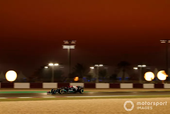 Lewis Hamilton, Mercedes W12
