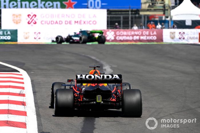 Max Verstappen, Red Bull Racing RB16B