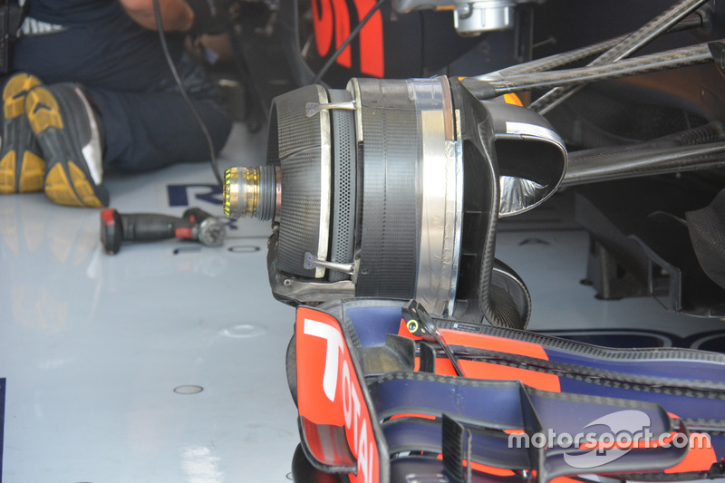 Freno delantero del auto de Max Verstappem, Red Bull Racing RB12