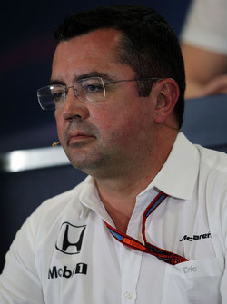 Eric Boullier, McLaren Racing Director, tijdens de FIA-persconferentie