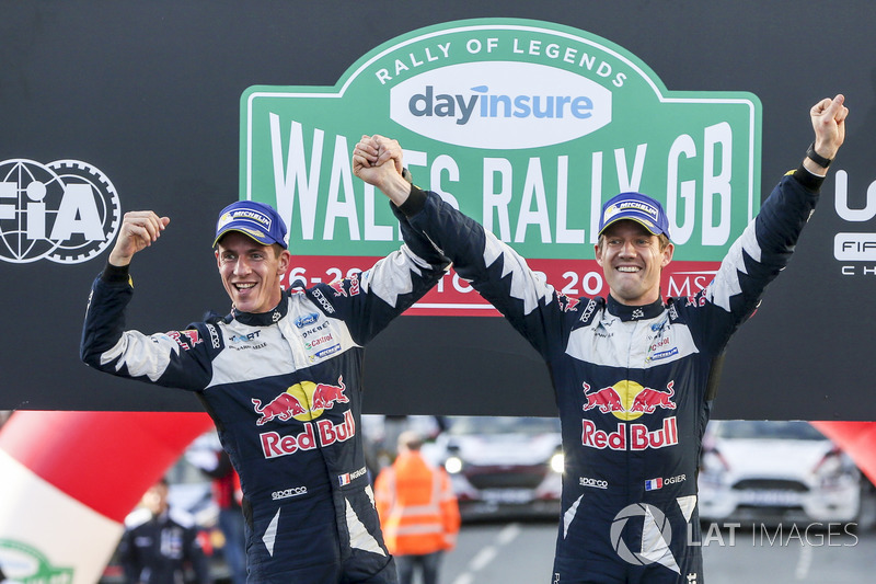 Podio: Sébastien Ogier, Julien Ingrassia, Ford Fiesta WRC, M-Sport