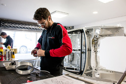 Sébastien Loeb Racing Peugeot 306 Maxi rebuild