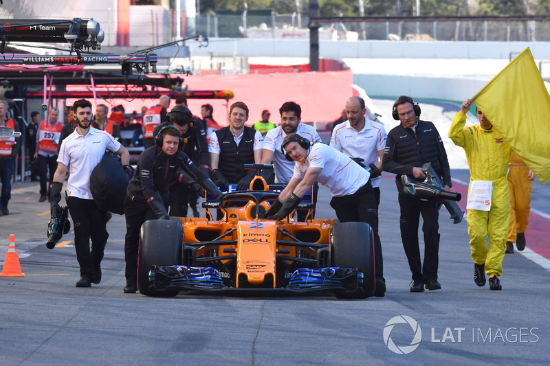 The car of Stoffel Vandoorne, McLaren MCL33 is pushed in pit lane