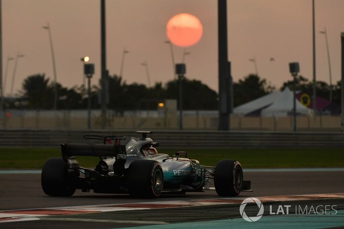Lewis Hamilton, Mercedes-Benz F1 W08