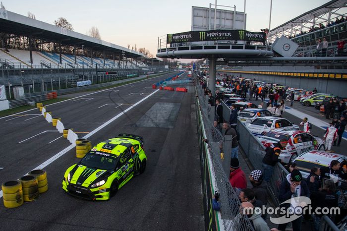 Valentino Rossi, Carlo Cassina, Ford Fiesta