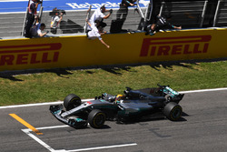 Победитель Льюис Хэмилтон, Mercedes AMG F1 W08