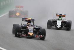 Карлос Сайнс-молодший, Scuderia Toro Rosso