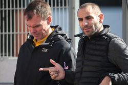 Alan Permane, Renault Sport F1 Team Director de operaciones en tierra con Cyril Abiteboul, Managing 