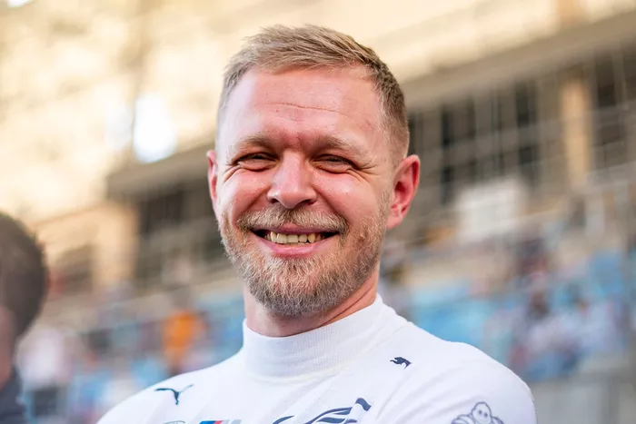 #15 BMW M Team WRT BMW M Hybrid V8: Kevin Magnussen
