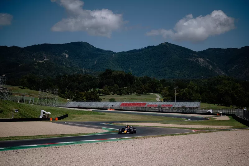 Liam Lawson, Red Bull Racing