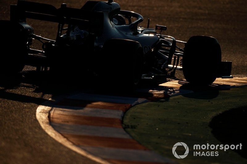 Lewis Hamilton, Mercedes-AMG F1 W10