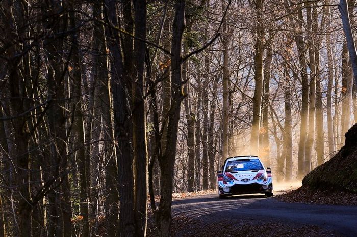 Sebastien Ogier, Julien Ingrassia, Toyota Gazoo Racing WRT Toyota Yaris WRC
