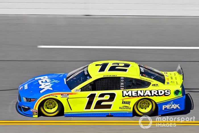 27. Ryan Blaney, Team Penske, Ford Mustang Menards / Peak