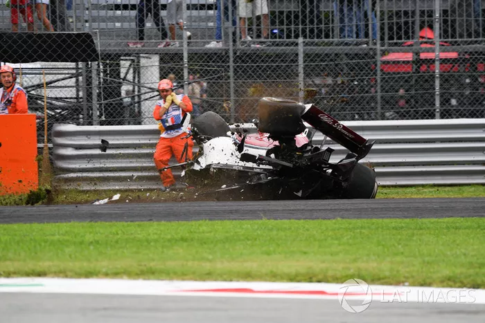 L'accident de Marcus Ericsson, Sauber C37 