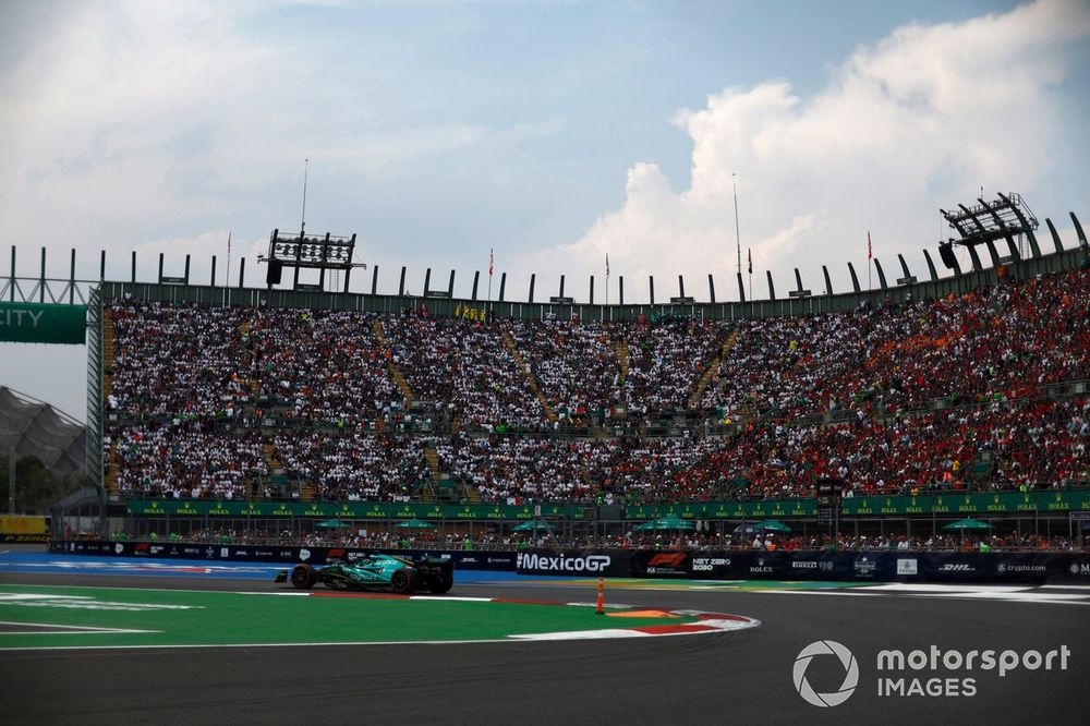 Lance Stroll, Aston Martin AMR22