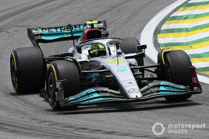 Lewis Hamilton, Mercedes W13