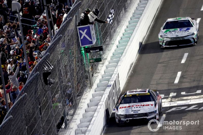 Ryan Blaney, Equipo Penske, Discount Tire Ford Mustang