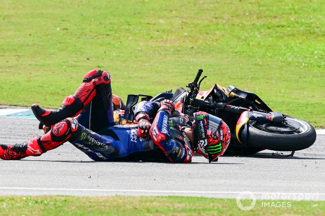 Jack Miller, Red Bull KTM Factory Racing, Fabio Quartararo, Yamaha Factory Racing, Brad Binder, Red Bull KTM Factory Racing Crash