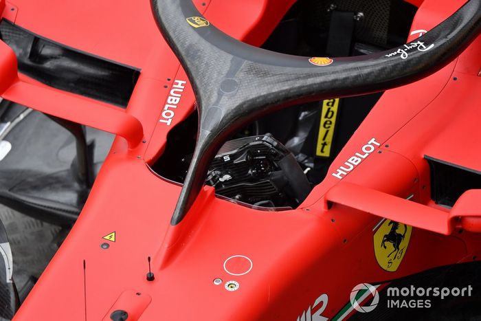 Avería en el coche de Sebastian Vettel, Ferrari SF1000, en los libres