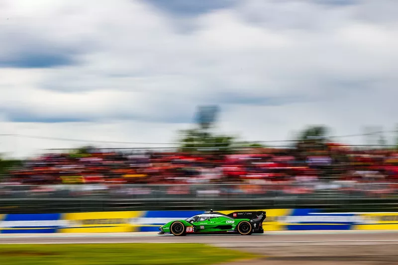 #63 Lamborghini Iron Lynx Lamborghini SC63: Mirko Bortolotti, Edoardo Mortara, Daniil Kvyat