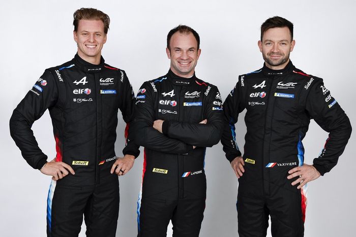 #36 Alpine A424: Nicolas Lapierre, Matthieu Vaxiviere, Mick Schumacher
