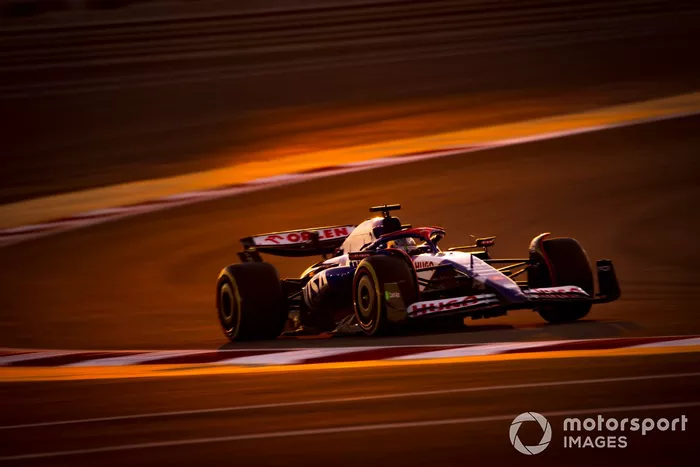 Daniel Ricciardo, VCARB 01 