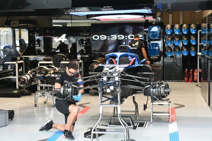 Frontal del Alpine A521