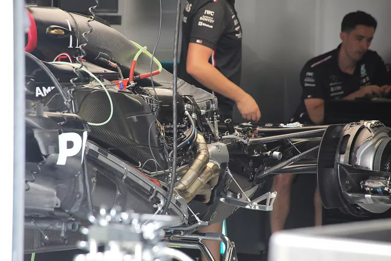 Détails techniques de la Mercedes W14