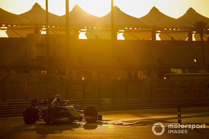 Kevin Magnussen, Haas VF-20