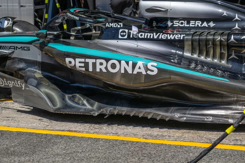 Mercedes W16 technical detail