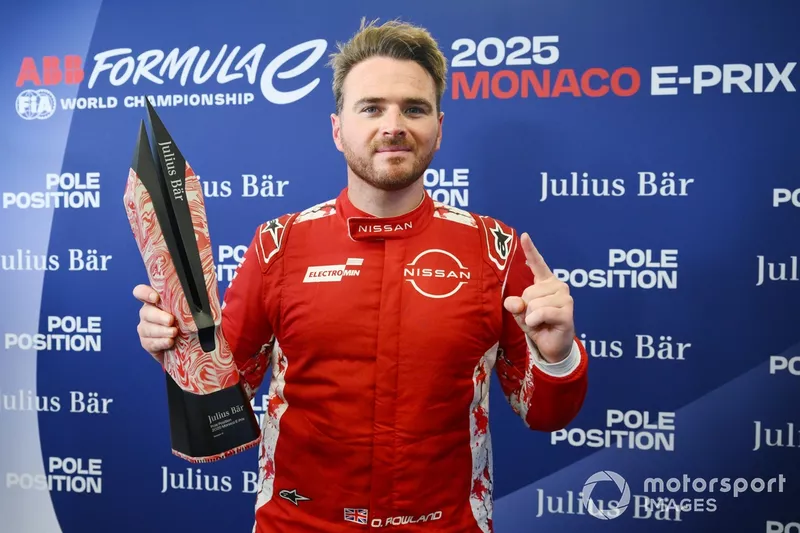 Oliver Rowland, en pole position, Nissan Formula E Team