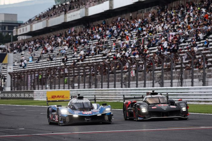 #35 Alpine Endurance Team Alpine A424: Paul-Loup Chatin, Ferdinand Habsburg, Charles Milesi, #7 Toyota Gazoo Racing Toyota GR010 - Hybrid: Mike Conway, Kamui Kobayashi, Nyck De Vries