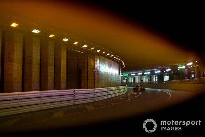 Nico Hulkenberg, Renault R.S. 19