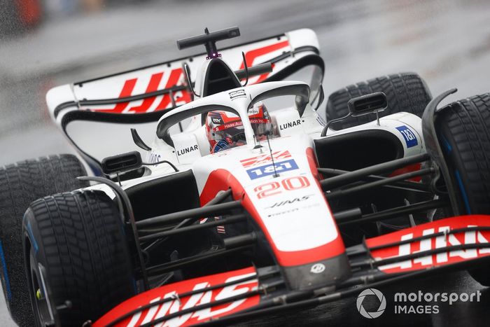 Kevin Magnussen, Haas VF-22